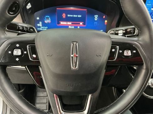 Used 2024 Lincoln Corsair Reserve image 27