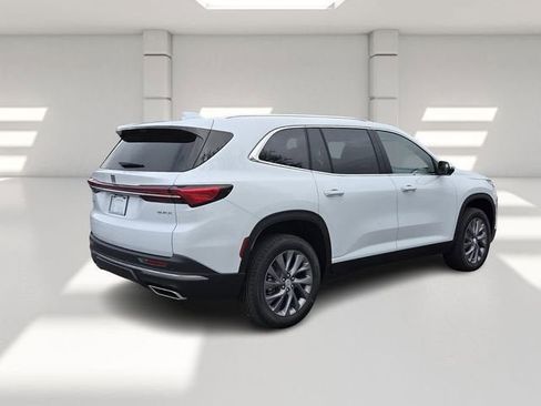 Used 2026 Buick Enclave Preferred w/ Power Package AWD/4WD image 5