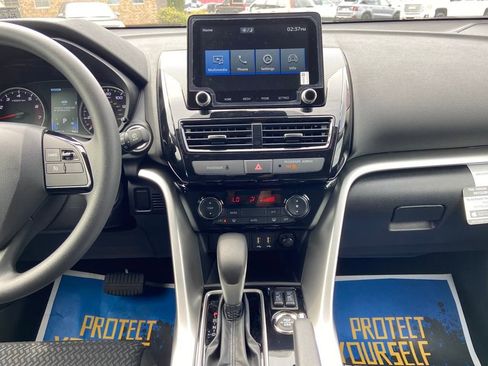 New 2025 Mitsubishi Eclipse Cross LE image 25