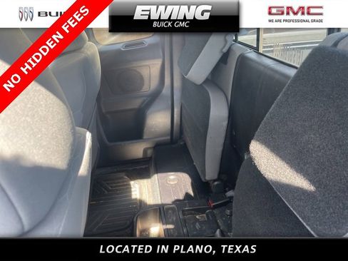 Used 2019 Toyota Tacoma SR w/ SR Convenience Package image 11