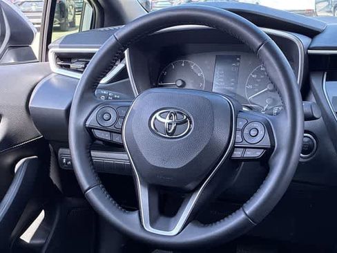 Used 2025 Toyota Corolla SE image 23