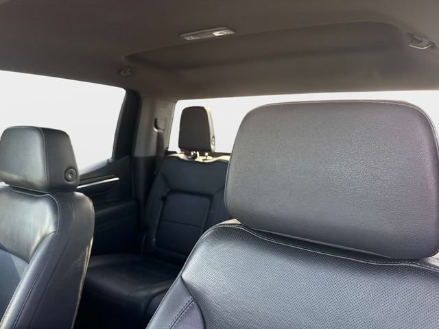 Used 2025 GMC Sierra 1500 SLT AWD/4WD image 17
