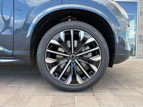 New 2026 Volvo XC90 T8 Ultra w/ Protection Package Premier AWD/4WD image 8