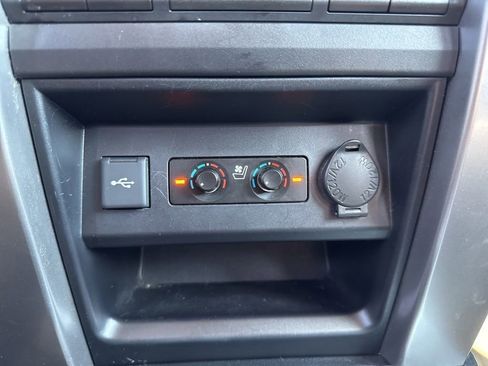 Used 2022 Toyota 4Runner Limited AWD/4WD image 15