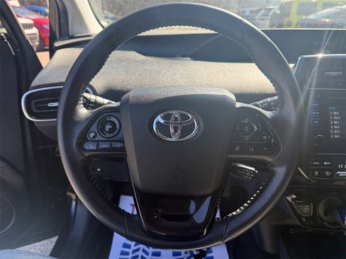 Used 2019 Toyota Prius XLE image 15