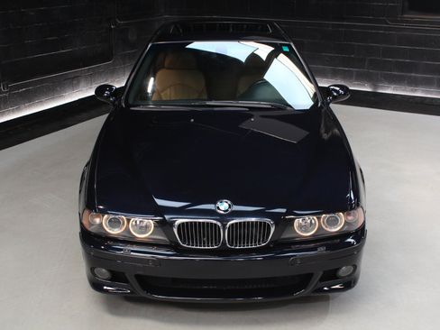Used 2002 BMW M5 RWD image 7