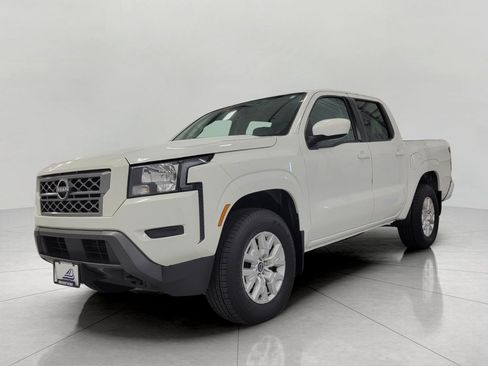 Used 2022 Nissan Frontier SV w/ Technology Package AWD/4WD image 12