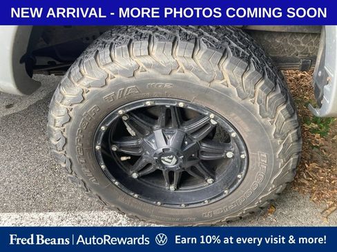 Used 2009 Toyota Tacoma 4x4 Access Cab V6 w/ TRD Off-Road Pkg image 12