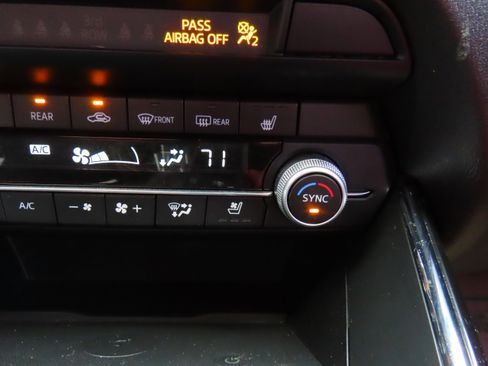 Used 2023 MAZDA CX-9 Carbon Edition image 30