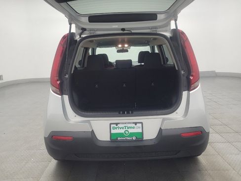 Used 2020 Kia Soul LX FWD image 29