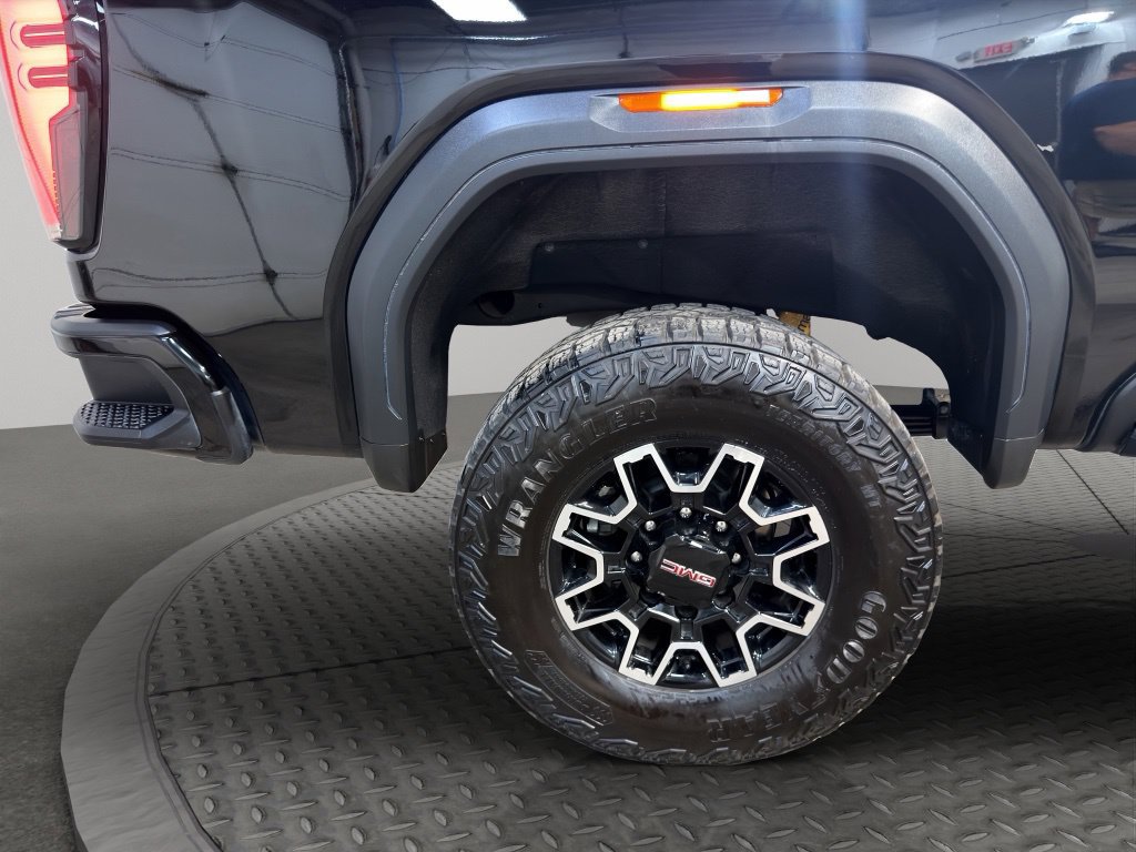Used 2026 GMC Sierra 2500 AT4X AWD/4WD image 24