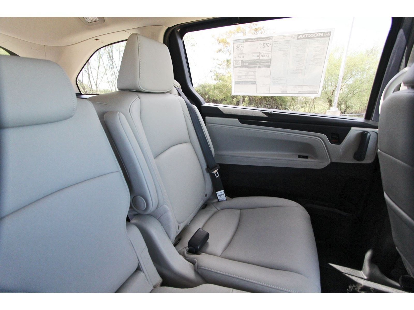 New 2027 Honda Odyssey EX-L image 12