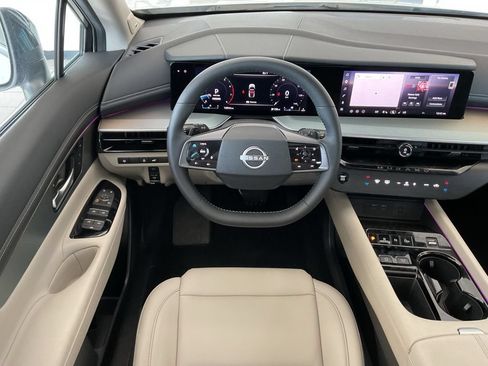 Used 2025 Nissan Murano SL w/ Cargo Package AWD/4WD image 16