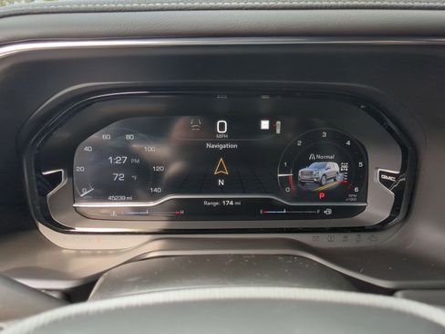 Used 2023 GMC Yukon XL Denali Ultimate image 14