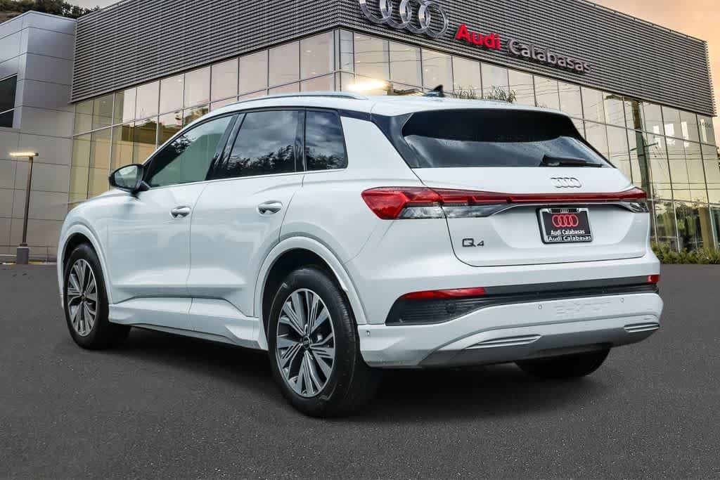 Used 2023 Audi Q4 e-tron Premium Plus RWD image 4