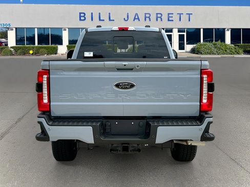 New 2026 Ford F250 Lariat w/ Black Appearance Package AWD/4WD image 5