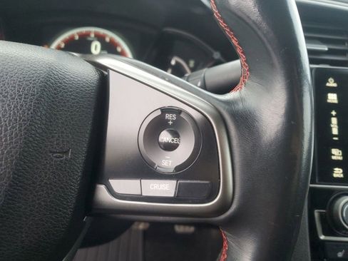 Used 2018 Honda Civic Si image 16