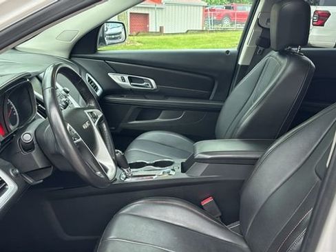 Used 2017 GMC Terrain SLT w/ Open Road Package FWD image 23
