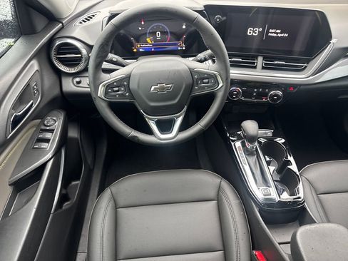 New 2026 Chevrolet Trax ACTIV FWD image 13