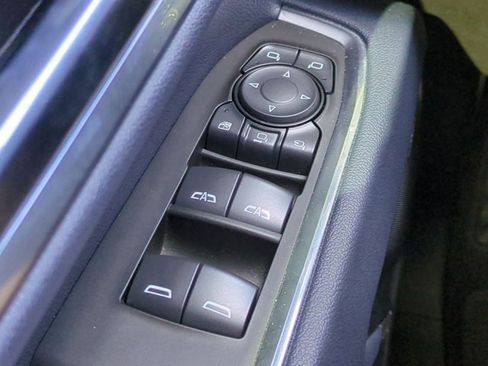 Used 2025 Chevrolet Silverado 3500 High Country w/ Technology Package image 24