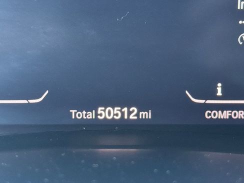 Used 2019 BMW X7 xDrive50i image 37