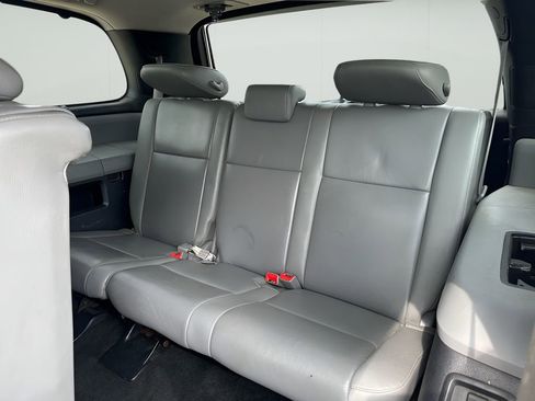 Used 2013 Toyota Sequoia Limited image 29