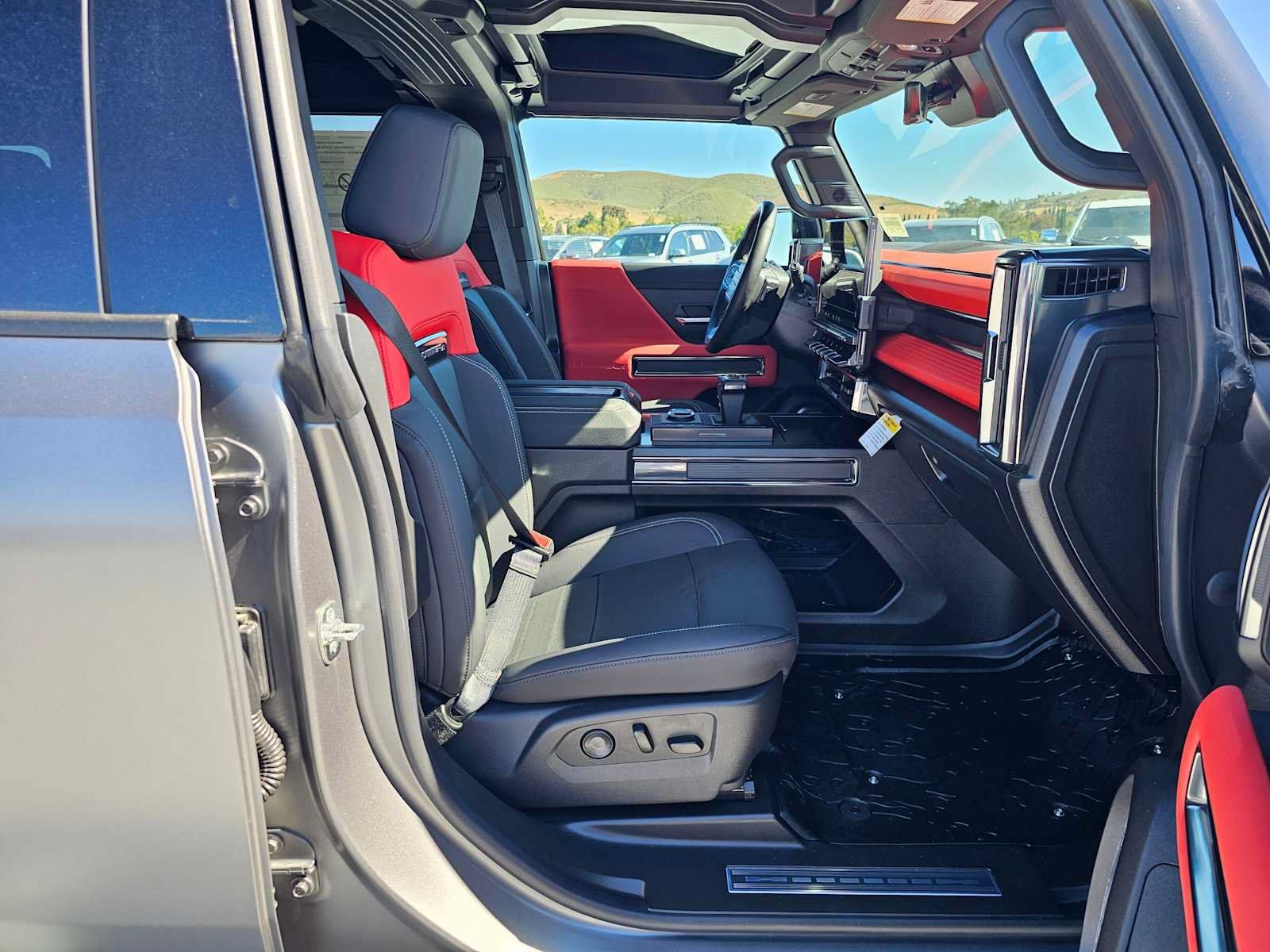 New 2026 GMC Hummer EV 3X w/ Carbon Fiber Edition Package AWD/4WD image 10