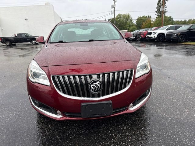 Used 2017 Buick Regal Sport Touring FWD image 8