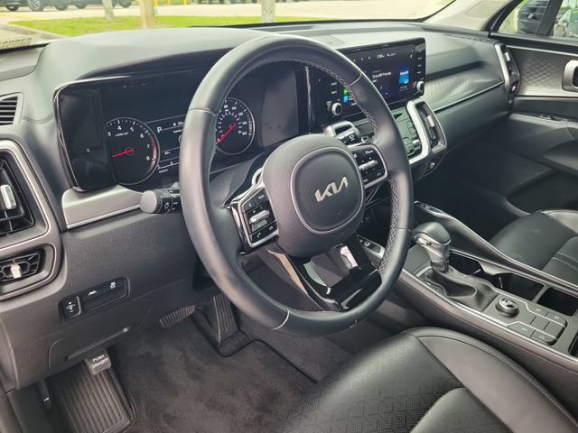 Used 2023 Kia Sorento S FWD image 16
