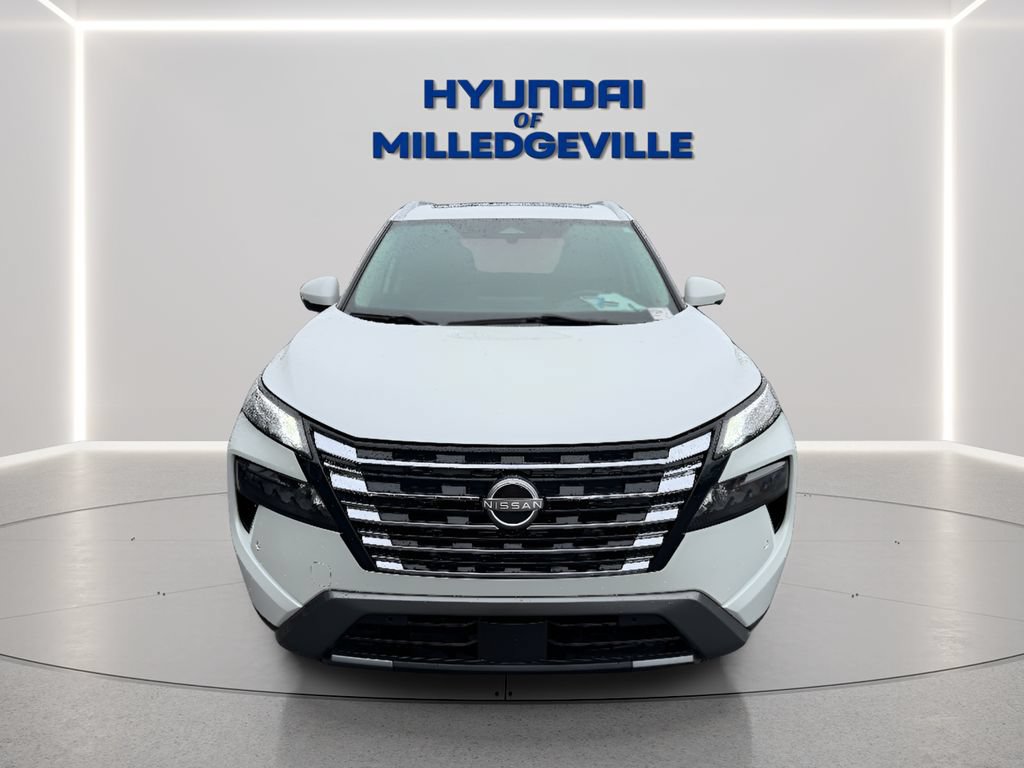 Used 2024 Nissan Rogue SL w/ SL Premium Package FWD image 9