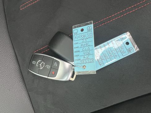 Used 2025 Mercedes-Benz CLA 250 image 38