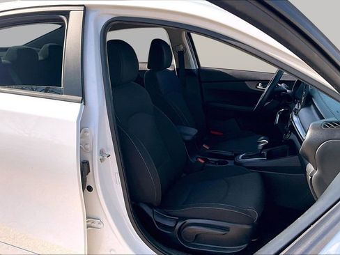Used 2019 Kia Forte Sedan image 7
