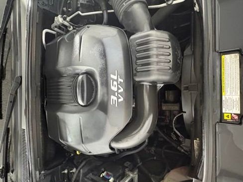 Used 2012 Dodge Durango Crew AWD/4WD image 28