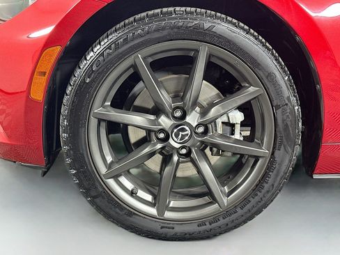 Used 2017 MAZDA MX-5 Miata RF Club image 11