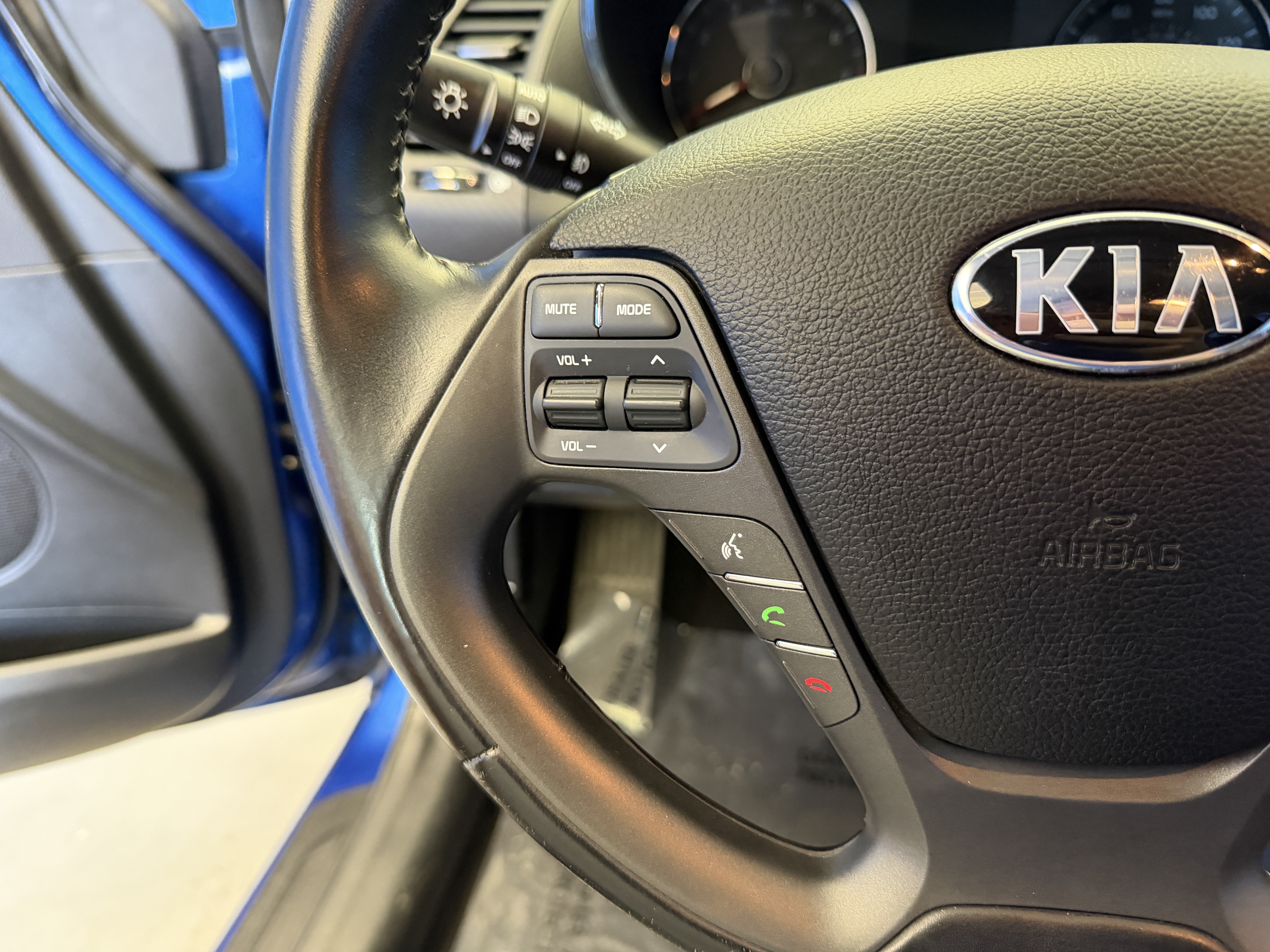 Used 2015 Kia Forte EX FWD image 14