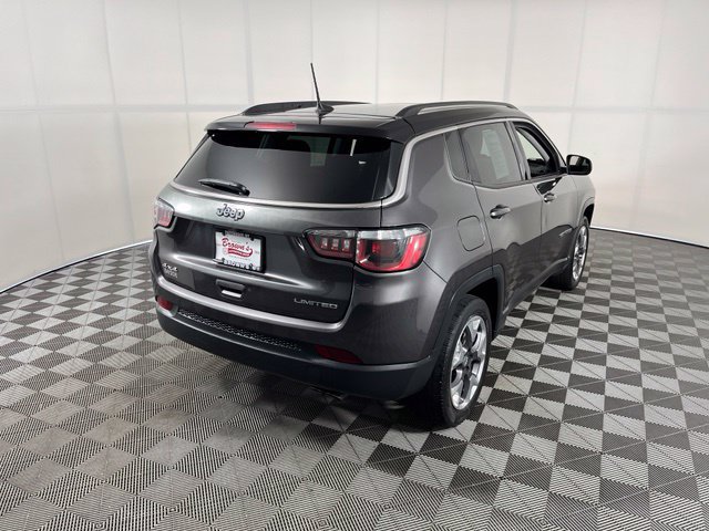 Used 2018 Jeep Compass Limited w/ Navigation Group AWD/4WD image 7