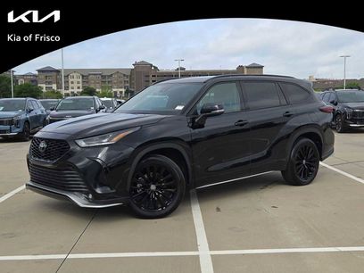 Used 2025 Toyota Highlander XSE