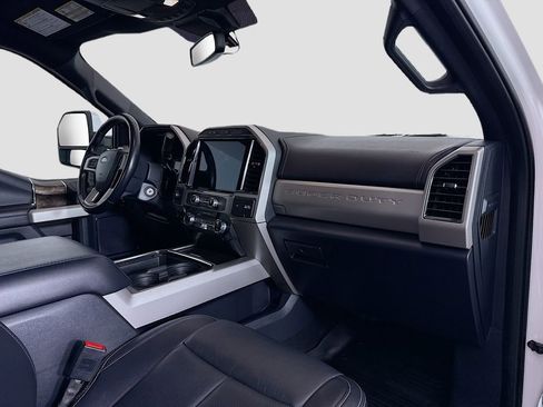 Used 2022 Ford F350 Lariat w/ Chrome Package AWD/4WD image 31