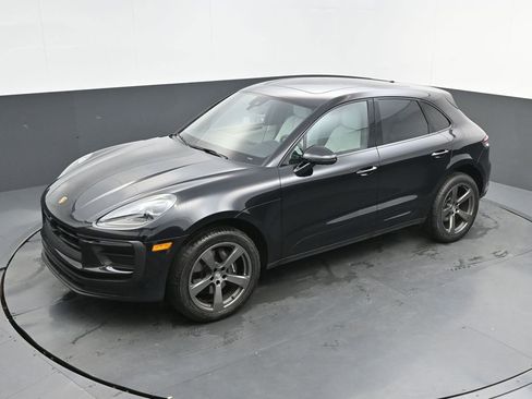 New 2026 Porsche Macan AWD/4WD image 23