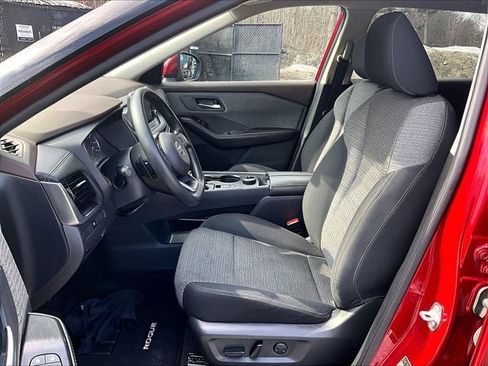 Used 2021 Nissan Rogue SV image 20