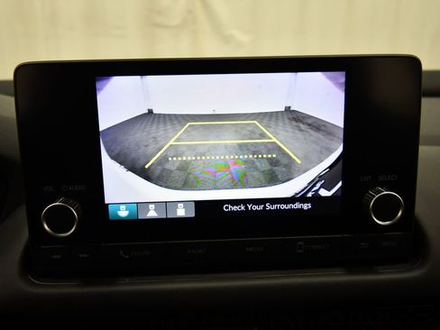 Certified 2024 Honda HR-V LX image 23
