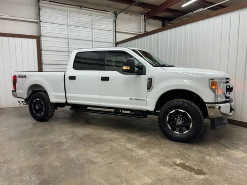 Used 2021 Ford F250 XLT image 8