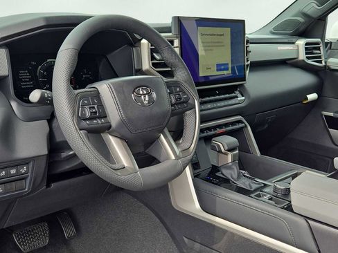 New 2026 Toyota Tundra Limited AWD/4WD image 8