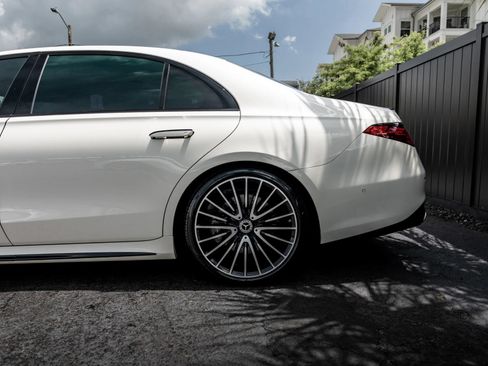 Used 2022 Mercedes-Benz S 580 4MATIC Sedan w/ Warmth & Comfort Package image 83