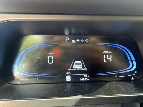 Used 2025 Hyundai Elantra Sport FWD image 15