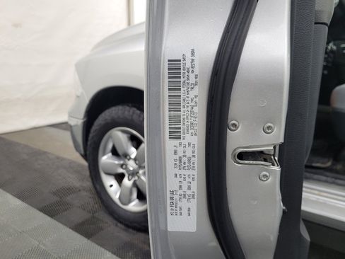 Used 2015 RAM 1500 Big Horn image 33