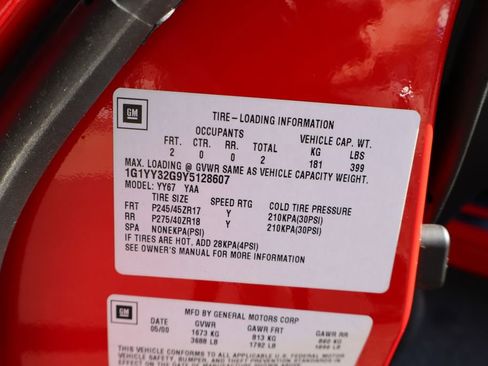 Used 2000 Chevrolet Corvette Convertible image 39