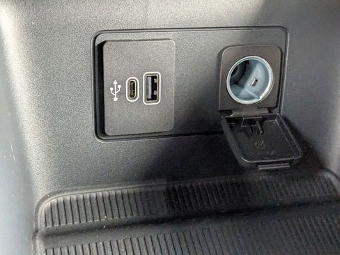 New 2026 Ford Explorer ST-Line w/ ST-Line Street Pack image 21