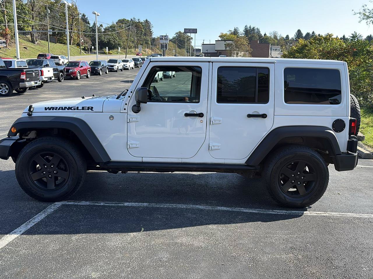 Used 2016 Jeep Wrangler Unlimited Sport AWD/4WD image 8