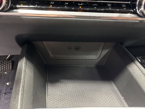 New 2026 Chevrolet Equinox LT w/ Convenience Package II image 25